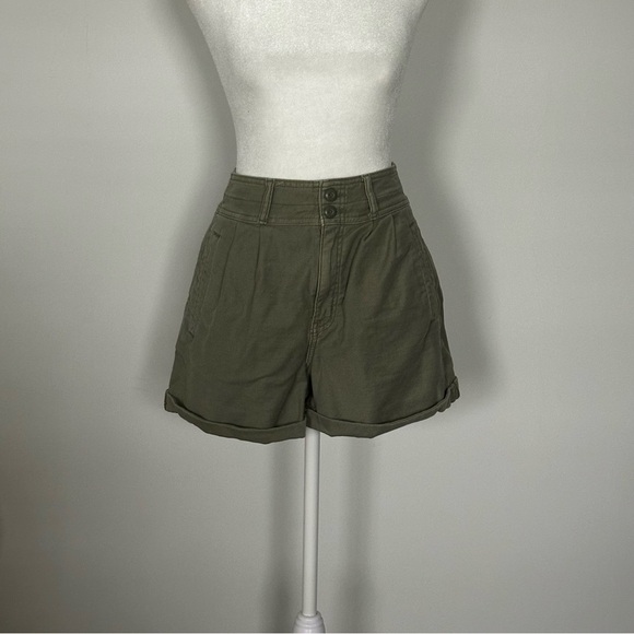 American Eagle‎ Baggy Mom Shorts Olive Green High Rise Size 8 - Picture 6 of 7